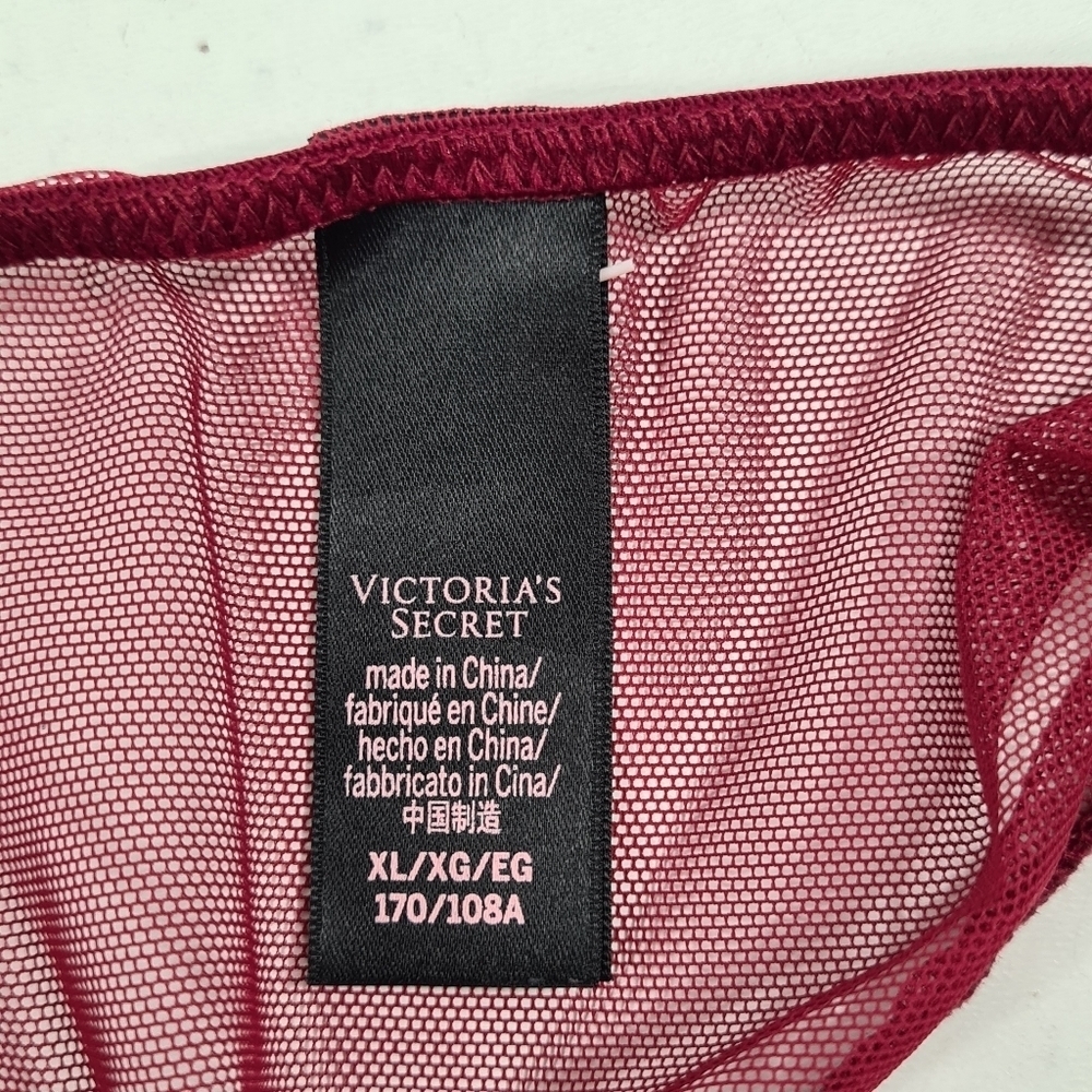 Victoria's Secret Keyhole Chantilly Lace Teddy Burgundy Size XL - Picture 7 of 10